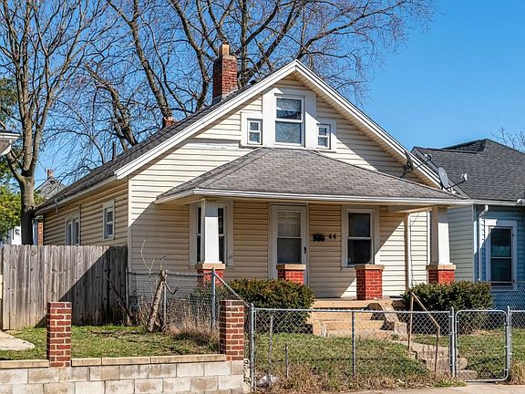 2nd image of 44 S Harbine Ave