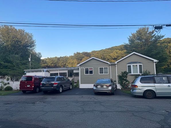 146 Parkway Trailer Ct