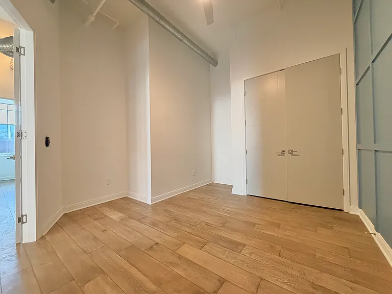 813 Broadway St #101 — Photo 11