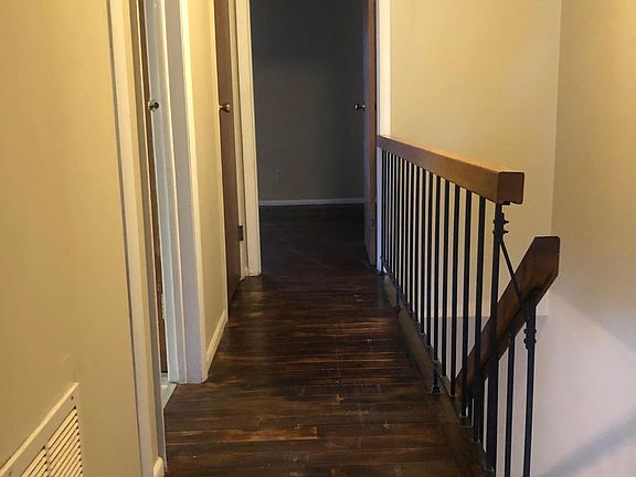 4th image of 1305 Tishman Ln