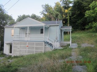 305 Brook St, Tazewell, VA 24651
