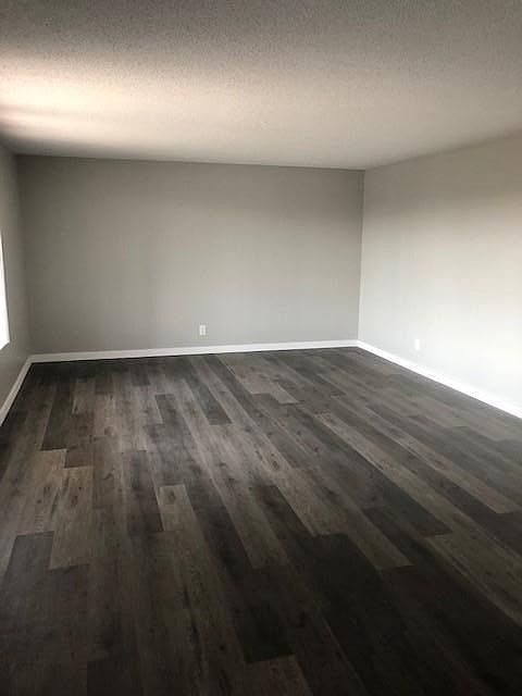 Great Spacious living room