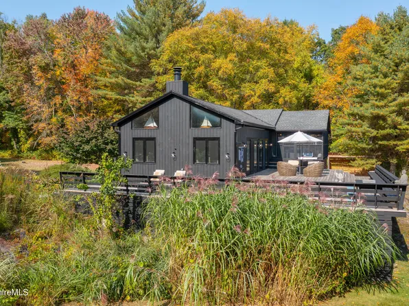 92 Jug End Rd, South Egremont, MA 01258