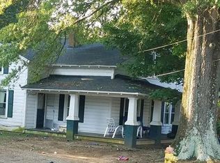 147 S Lackey St, Statesville, NC 28677