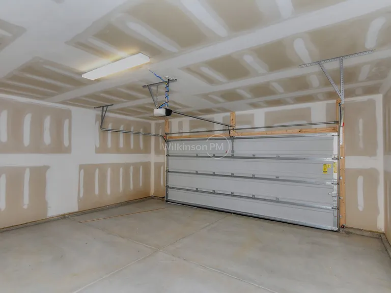 706 Sagecroft Ln — Photo 6