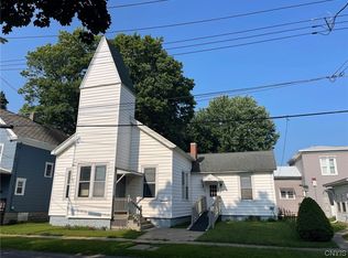 229 Loucks St, Oneida, NY 13421