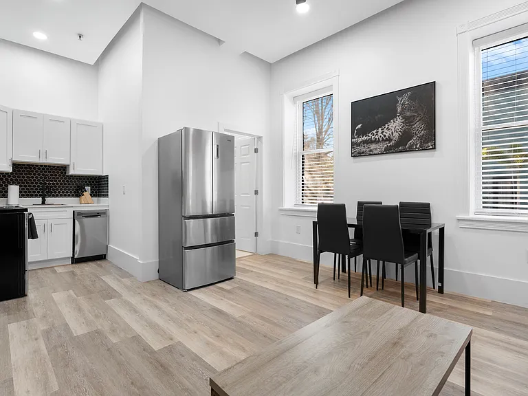 1301 E Columbus Dr #A — Photo 3