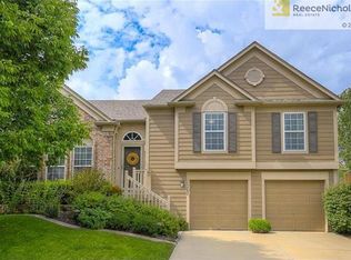 15882 W 158th St, Olathe, KS 66062