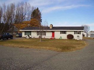 212906 E Game Farm Rd, Kennewick, WA 99337