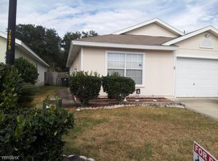 7883 Cherry Blossom Dr N, Jacksonville, FL 32216