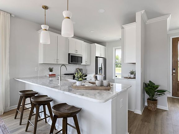 4th image of 110 Lewes Ave Lot 14