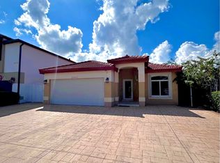 20049 NW 86th Ct, Hialeah, FL 33015