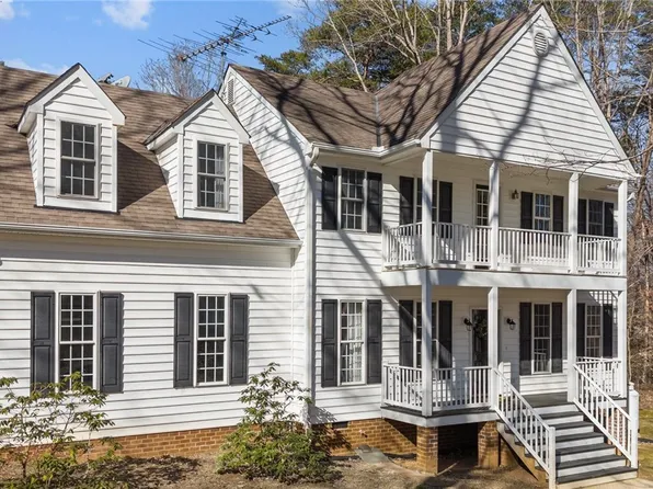 2940 Stone Creek Dr, Sandy Hook, VA 23153