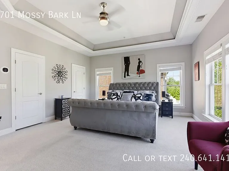 9701 Mossy Bark Ln — Photo 21