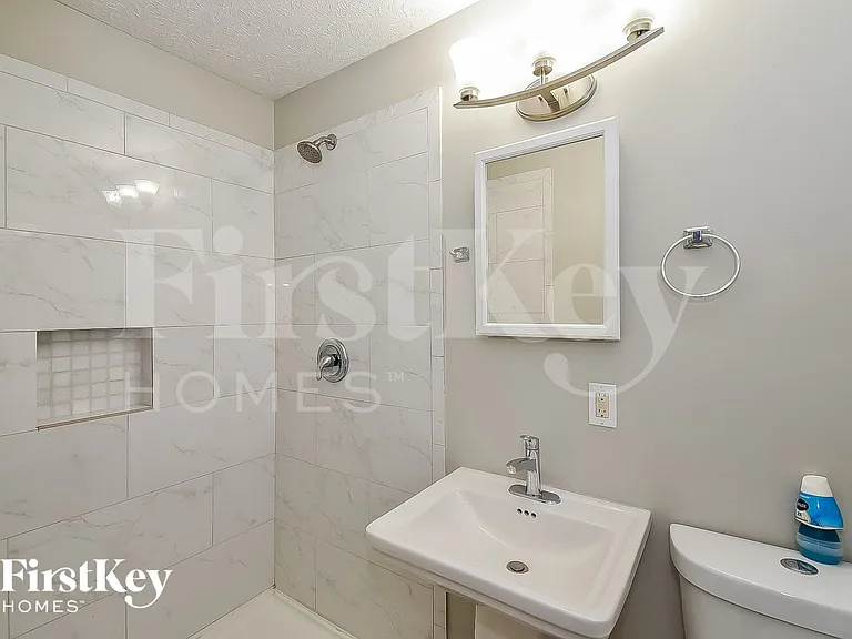 3940 Erica Cir — Photo 13