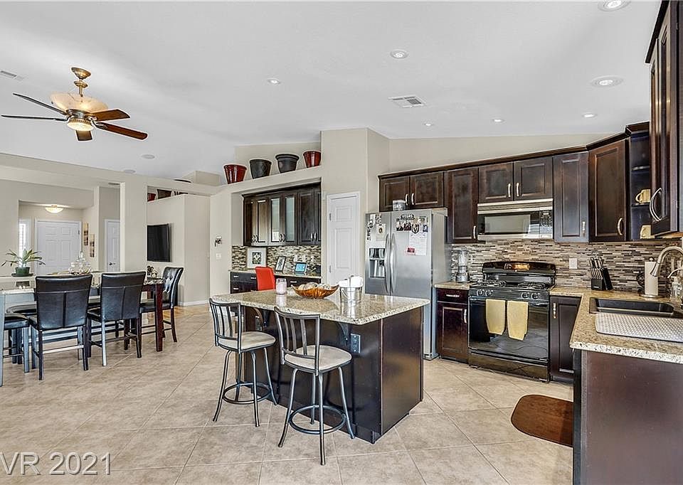 1st image of 8103 Chestnut Glen Ave
