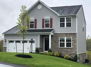 329 Greene Dr, Clairton, PA 15025