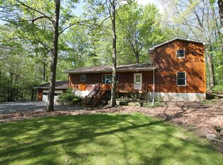 106 Cornfield Ln, Port Matilda, PA 16870