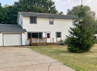 2355 Cress Creek Dr, Muskegon, MI 49444