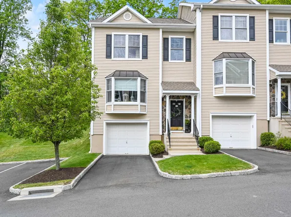 15 Scuppo Road #1106, Danbury, CT 06811