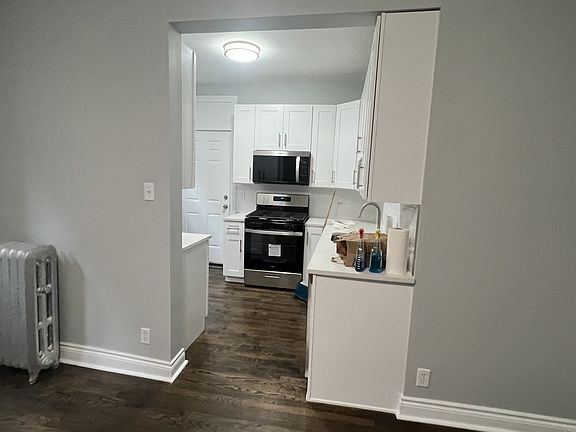 2nd image of 5517 S Everett Ave #17-2W