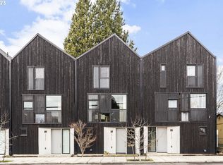 5745 E Burnside St, Portland, OR 97215