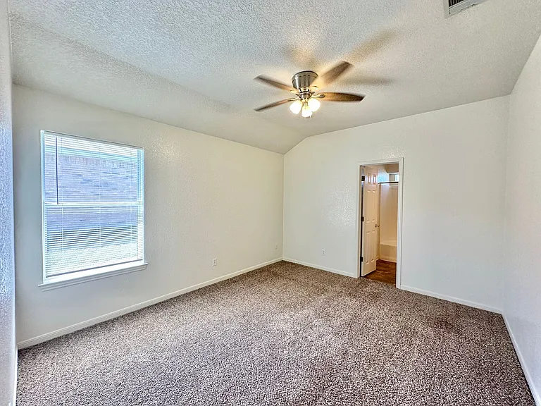 2508 Edgefield St — Photo 11