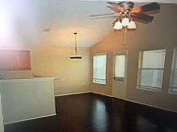 2nd image of 2700 Elderberry Ln