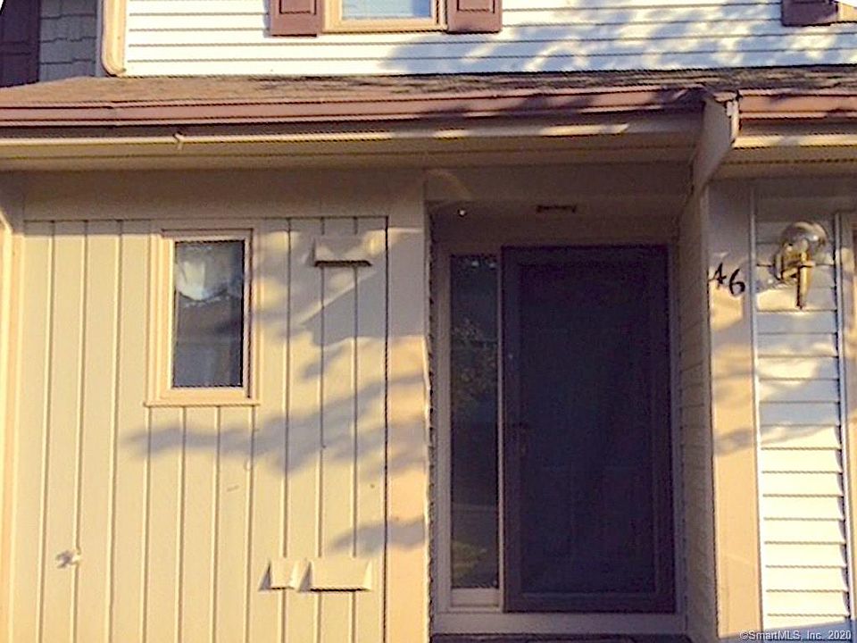 1st image of 46 Copper Beech Dr Unit 46