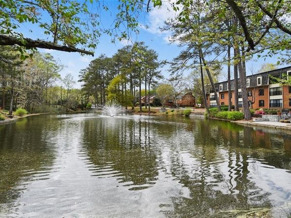 28305 Plantation Dr NE, Atlanta, GA 30324