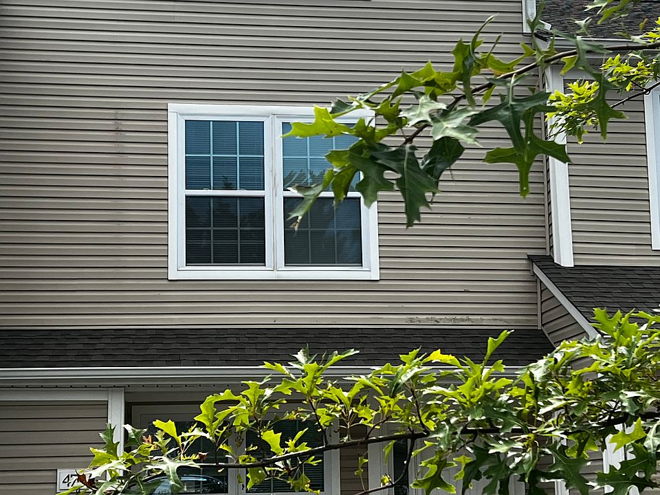 1st image of 470 Pin Oak Dr NW