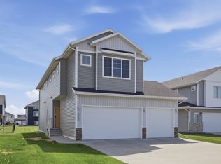 5227 11th St W, West Fargo, ND 58078