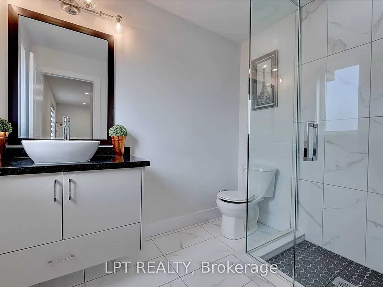 3401 Regiment Rd #UPPER — Photo 21