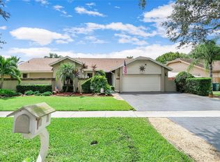 8780 SW 56th Pl, Cooper City, FL 33328