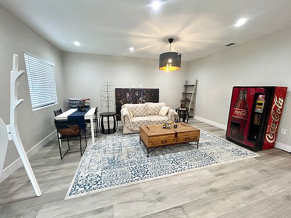 5th image of 8515 NW 32nd Ct