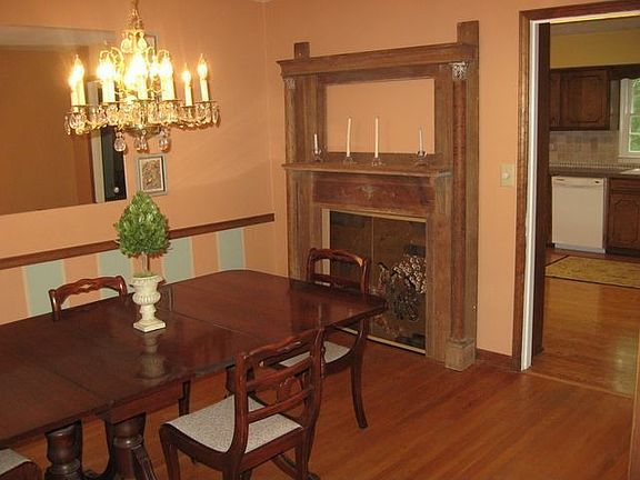 Formal Dining!