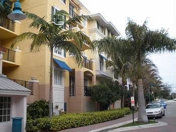 1st image of 250 NE 3rd Ave APT 514