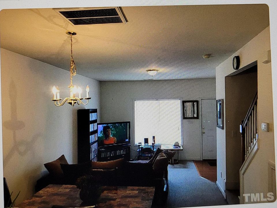 2nd image of 4628 NE Punjab St