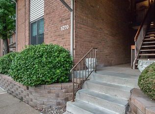 5270 Cedarstone Ct UNIT 7, Saint Louis, MO 63129