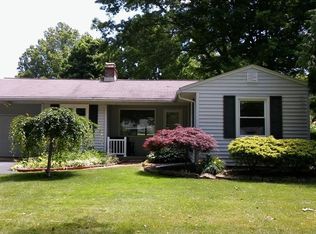 7233 Forest Hill Ave, Poland, OH 44514
