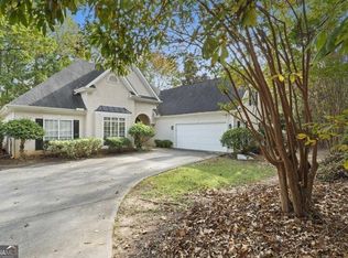 112 Willow Hill Ln, Stockbridge, GA 30281