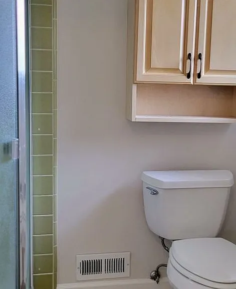 21940 Rucker Dr — Photo 15