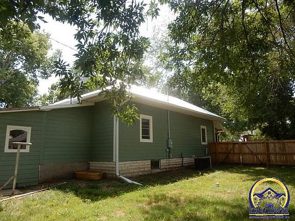 5th image of 312 Cherry St