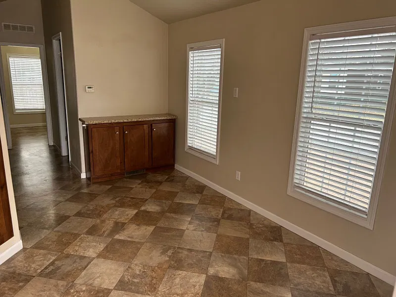 1BR/1BA Modern Tiny Home Cottage - Beau Village — Photo 3