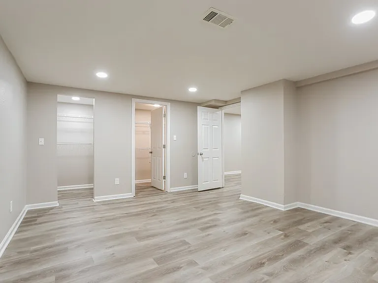 19690 E Bates Dr — Photo 12