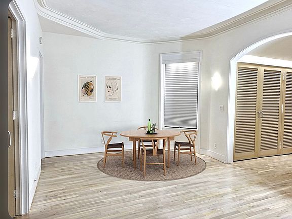 3rd image of 127 W 56th St Fl 3