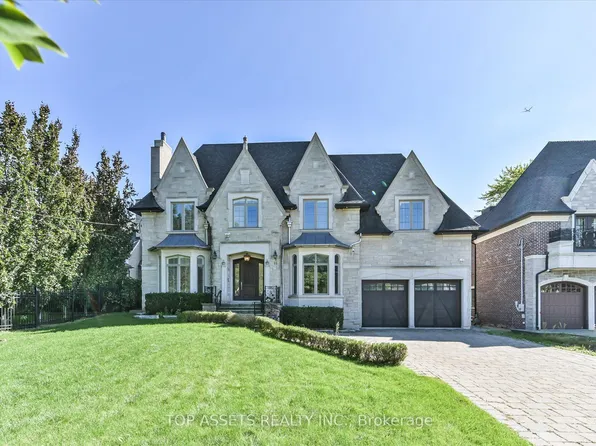 15 Westwood Ln, Richmond Hill, ON L4C 6X4