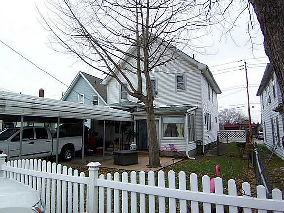 3rd image of 2009 Shelby St