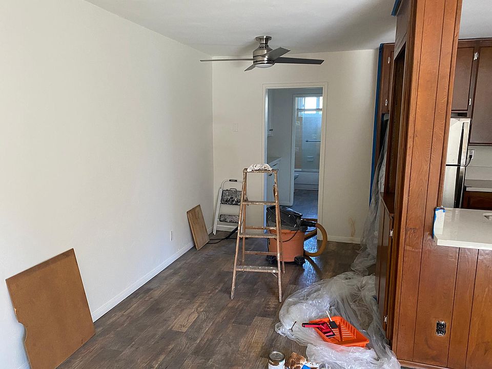 1st image of 4580 Glacier Ave