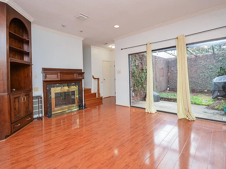 7447 Cambridge St #115 — Photo 11